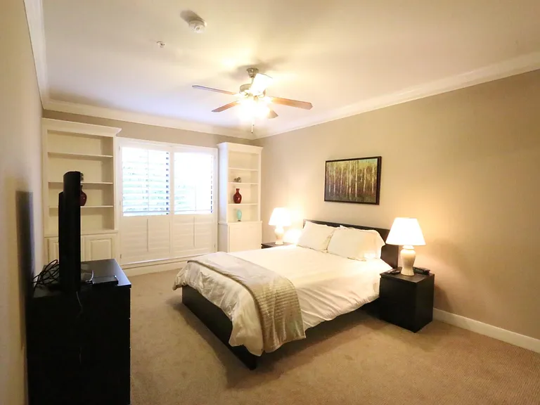 2299 Lone Star Dr #240 — Photo 9