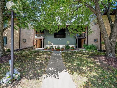 236 Medford Court #g, Manalapan, NJ, 07726