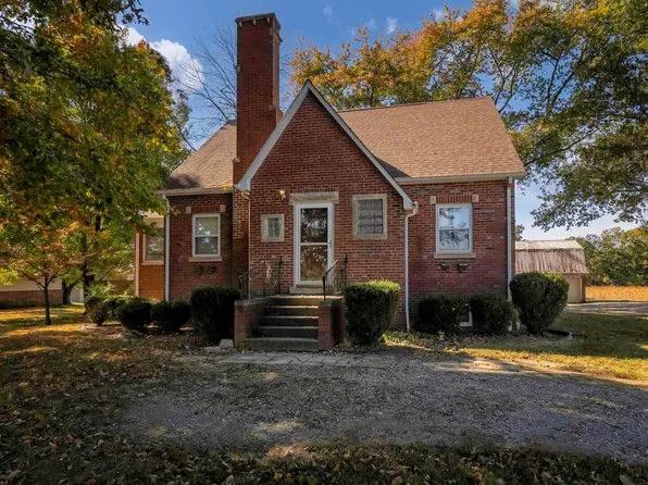 350 Whitlock Rd, Raleigh, IL 62977