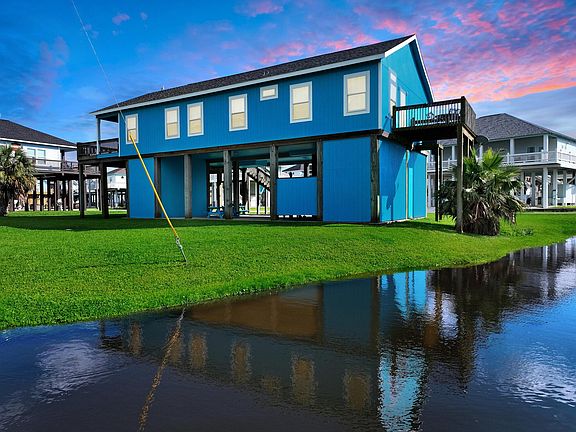 5th image of 936 Surf Rd