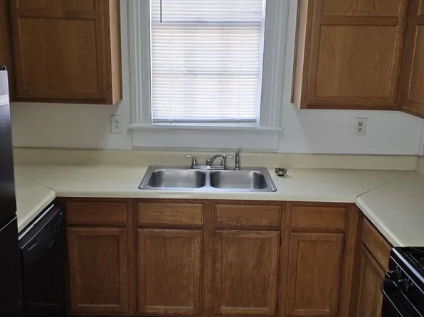 331 College Street, 331 College St #E, Macon, GA 31201