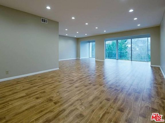 2nd image of 17337 Tramonto Dr APT 204