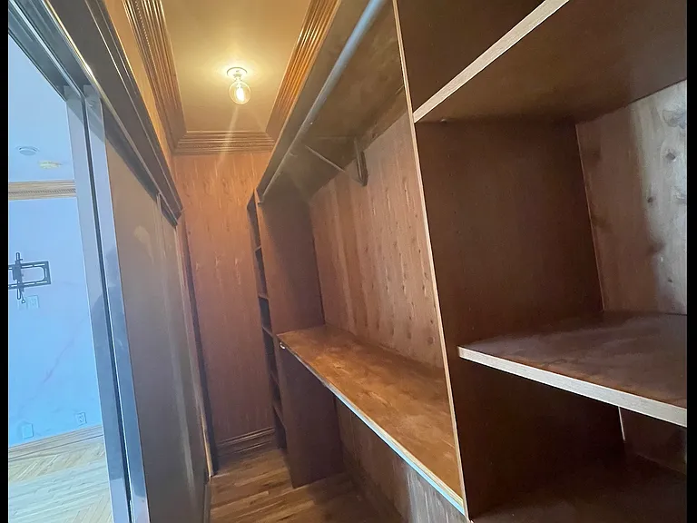 4266 Hillcrest Dr — Photo 25