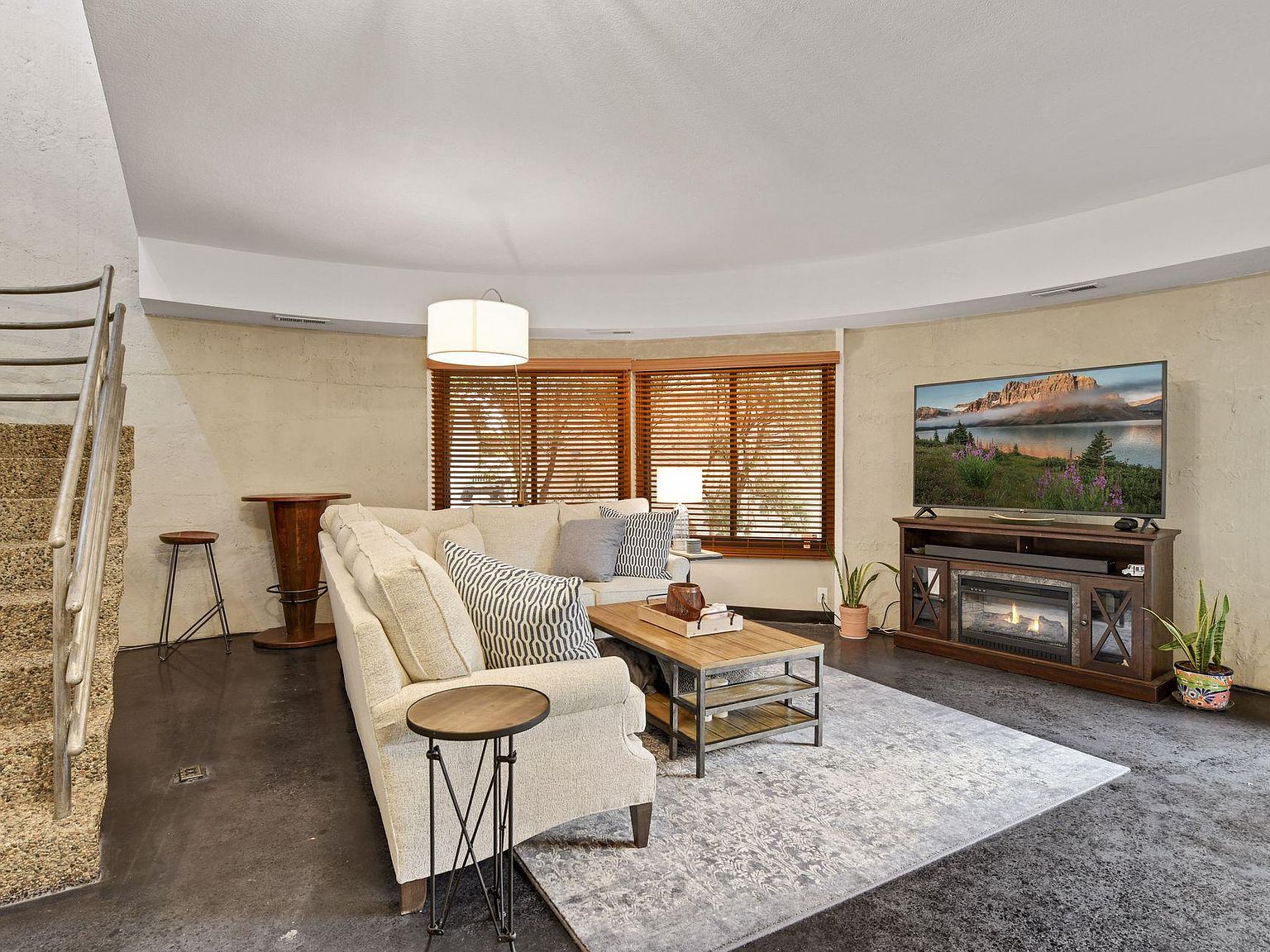 3151 Dean Ct #P60, Minneapolis, MN 55416 | Zillow