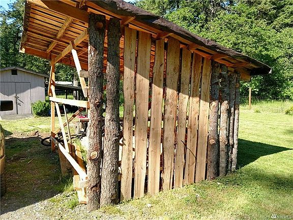 This fun lean too could be finished and made into a cute playhouse, BBQ center or use your imagination!