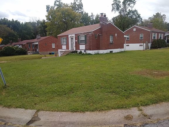 5th image of 1950 Mora Ln