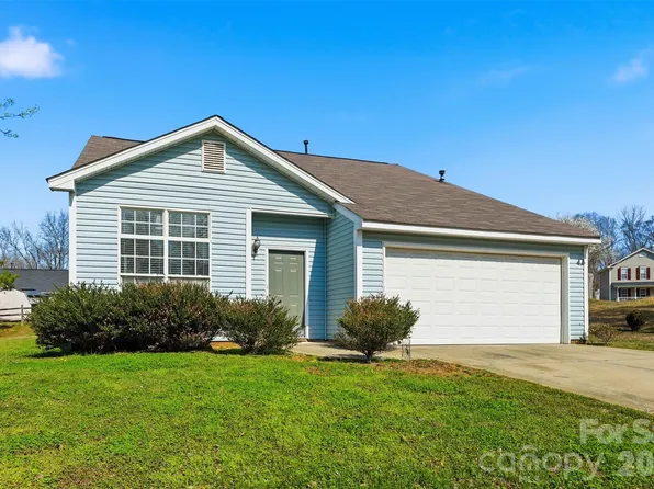 4235 Ladys Slipper Ln, Matthews, NC 28105