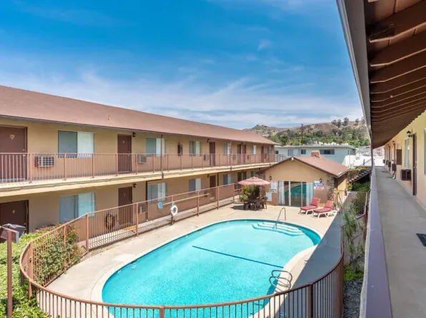 Alta Court Apartments, 6325 Alta Ave #0de60bf17, Whittier, CA 90601