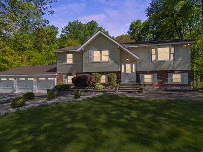 14 Fleetwood Drive, New Fairfield, CT, 06812