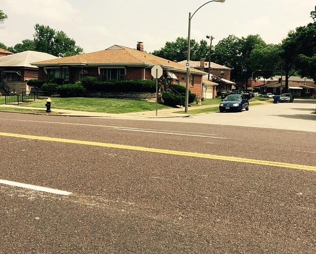 1st image of 6956 Jamieson Ave