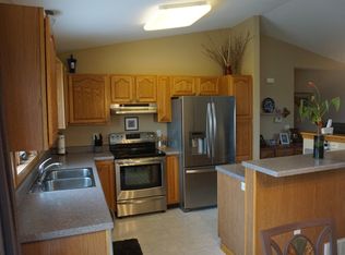 7301 Blue Maple Trl, Madison, WI 53719