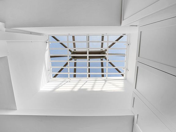 5th image of 57 W 75th St APT 11B