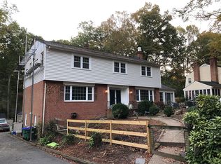 9640 Greenleaf Ln, Richmond, VA 23235