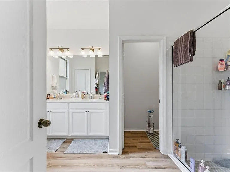 1840 Napoli Dr — Photo 25