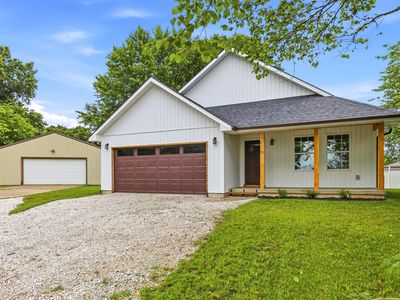 261 Renee Avenue, Sparta, MO, 65753