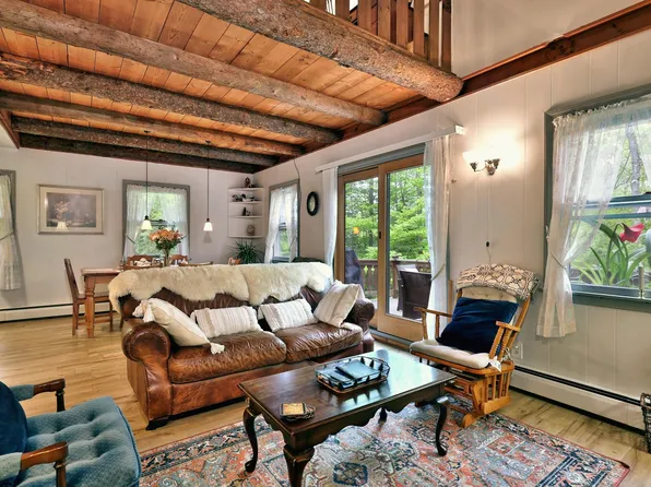 151 Burton Road, Weston, VT 05161
