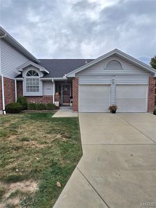 4362 Arrow Tree Dr, Saint Louis, MO, 63128