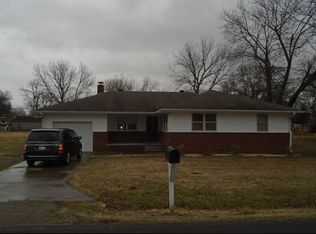 210 E Perry St, Arma, KS 66712