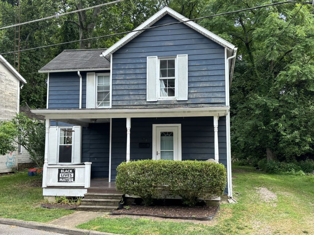 Real estate listing image