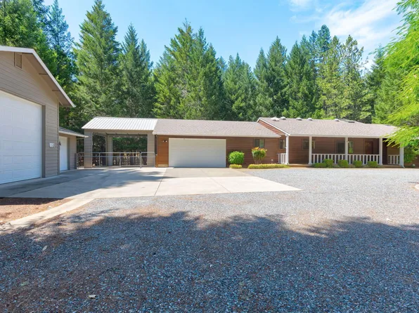 634 Minnow Ln, Wilderville, OR 97543