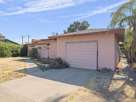 2nd image of 366 N Acacia Street