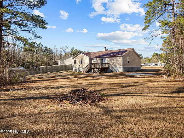 218 Winterberry Ct — Photo 26