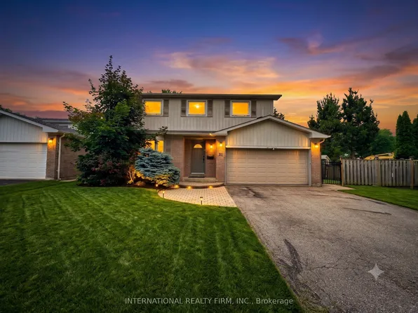 21 Mayvern Cres, Richmond Hill, ON L4C 5J5