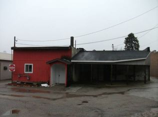 12404 Stafford Rd, Ravenna, MI 49451