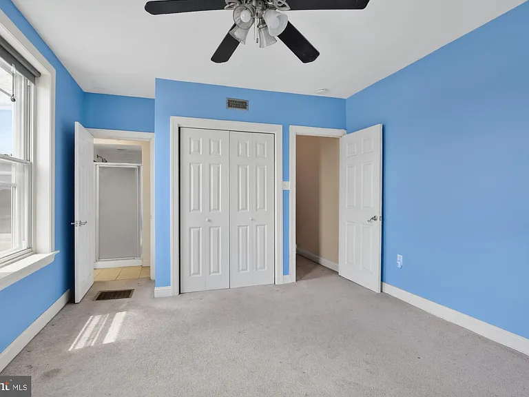 219 Hermitage St — Photo 17