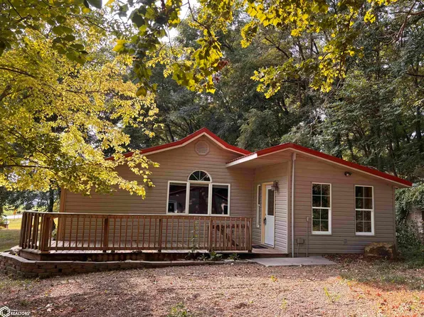 1153 Croton Rd, Farmington, IA 52626