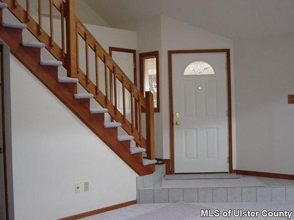 3rd image of 13 Cottonwood Drive