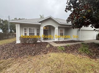 1574 SW 66th Dr, Gainesville, FL 32607
