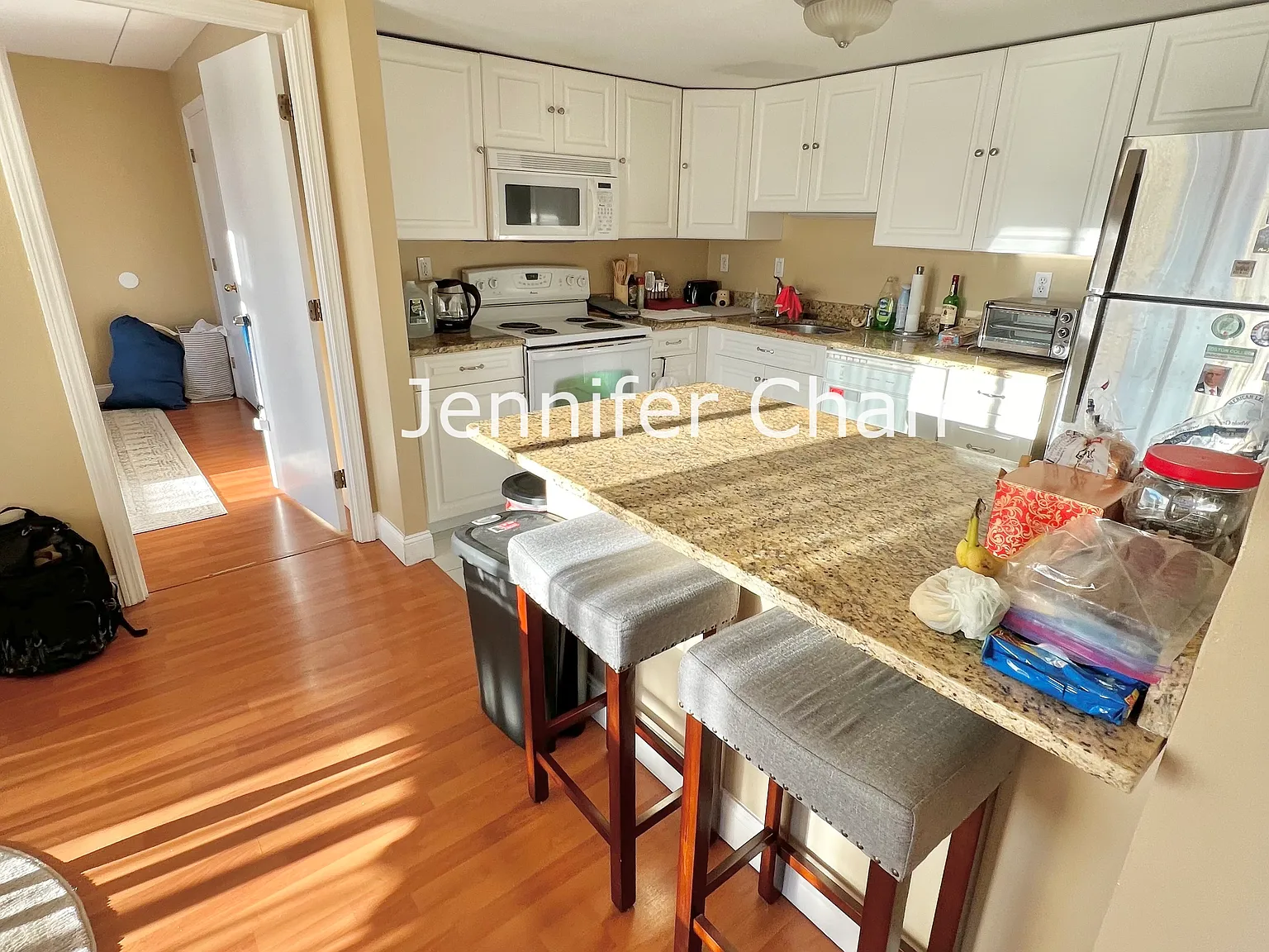 2 bed, 1000 sqft, $3,900 — Photo 2
