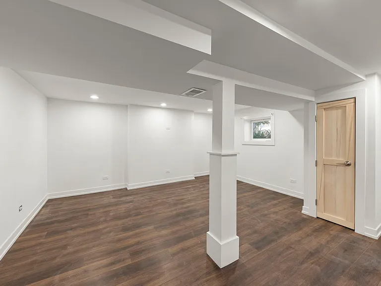118 N President St — Photo 29