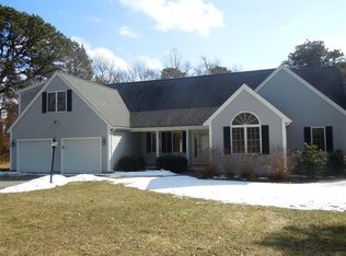 25 Harlow Farm Rd, Sagamore Beach, MA 02562