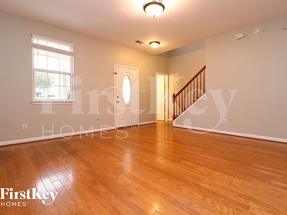 2nd image of 140 Graduate Ln