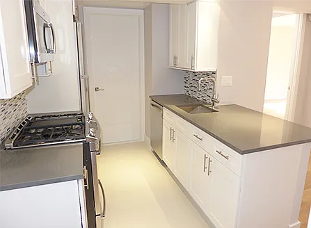 320 East 52nd Street — Photo 2