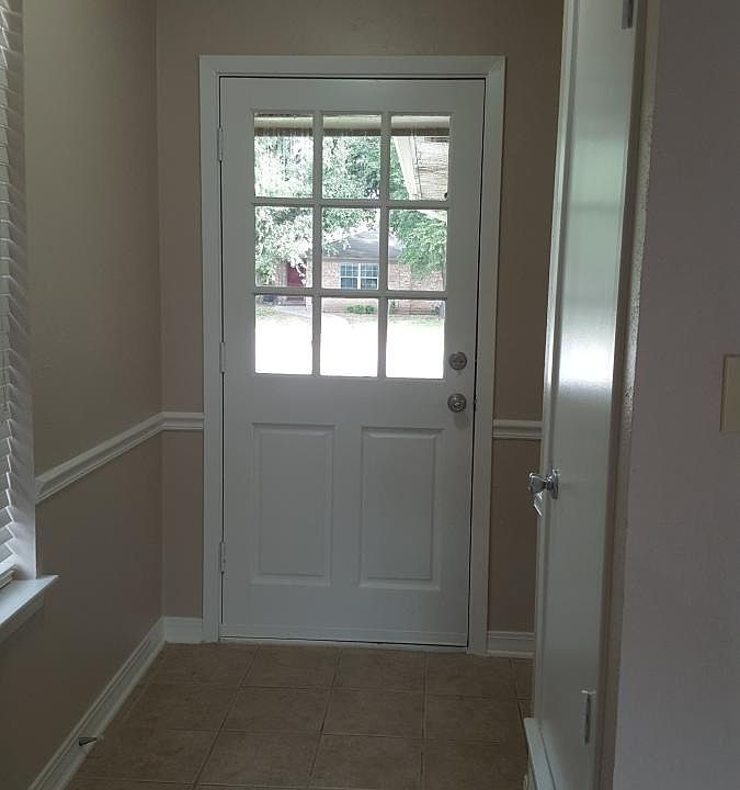 1st image of 4335 Segura Ct N