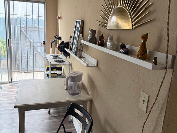 5th image of 4381-41 Sreet Condo #A