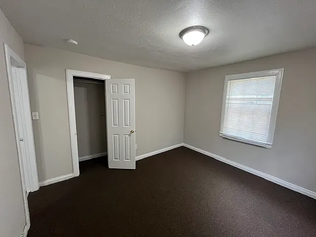 758 Center St — Photo 10
