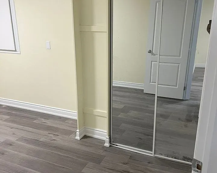 10 Sandmere Ave — Photo 9