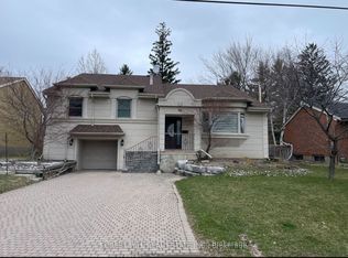 144 Newton Dr, Toronto, ON M2M 2N3