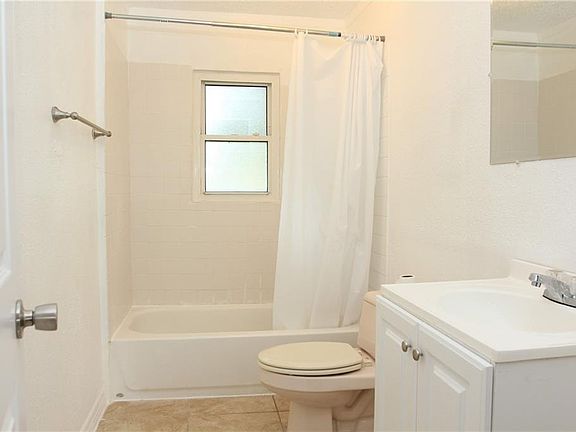 5th image of 1463 19th St