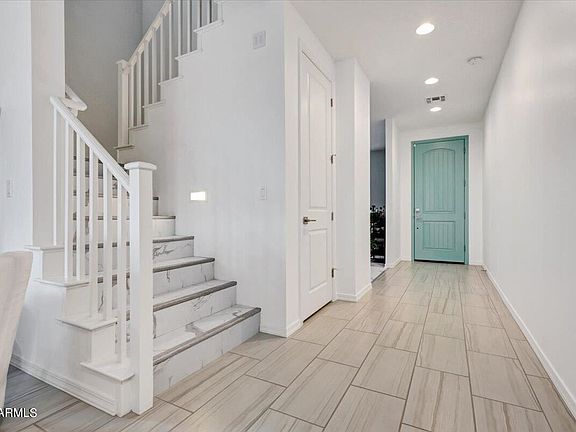4th image of 35840 W Santa Monica Ave