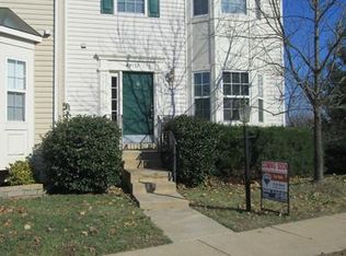 43112 Candlewick Sq, Leesburg, VA