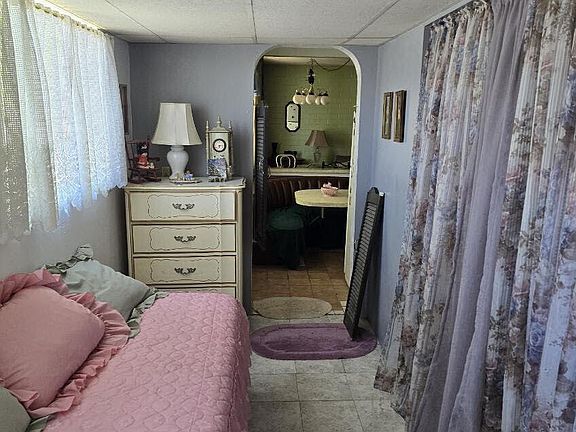 5th image of 2534 W BERRIDGE Lane #D207