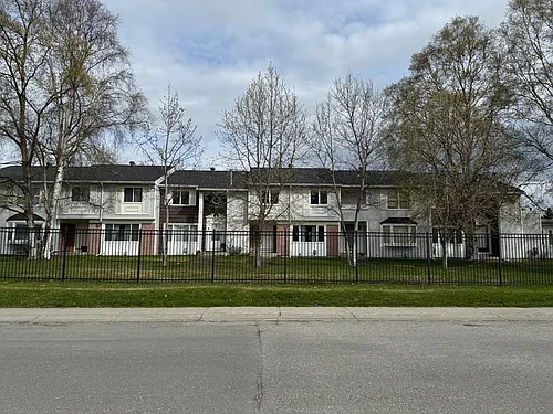 3345 Mount Vernon Ct Photo 1