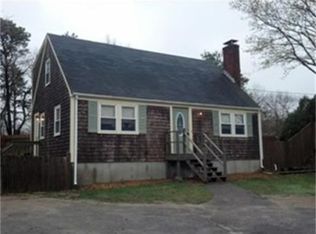 60 Carver Rd, Plymouth, MA 02360
