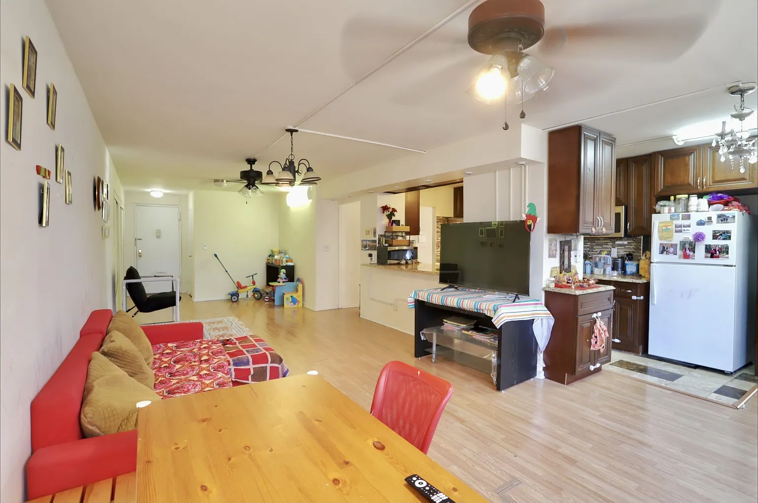 10 Huron Ave APT 1F photo 1