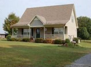 435 Womack Rd, Portland, TN 37148